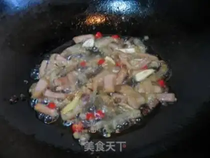 Make Onion fried meat step 3