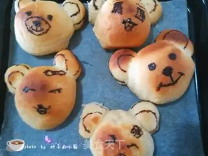 Make Bear bread step 11