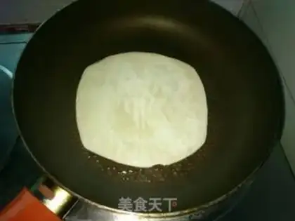 Make Banana omelet step 1