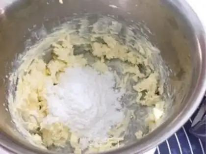 Make Rose cheese cookies step 1