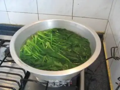 Make Pineapple step 1