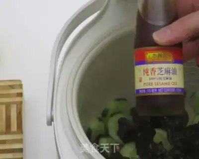 Make Clear the cucumbers step 4