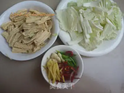 Make Cabbage mackerel step 1