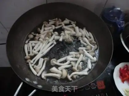 Make Scramble mushrooms step 4