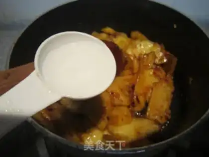 Make Caramel pineapple flip cake step 5