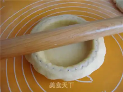 Make Strawberry Plate Tower step 11