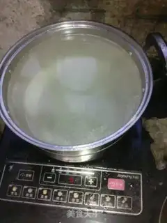 Make A duck egg step 3