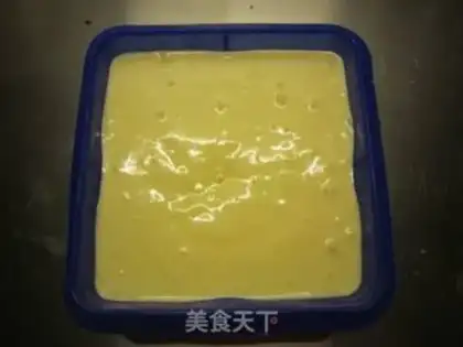 Make Caramel pineapple flip cake step 17