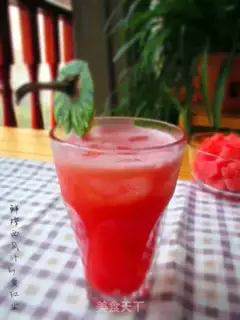 Make Fresh watermelon juice step 2