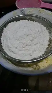 Make Glass and sugar cookies step 1