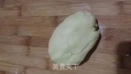 Make Glass and sugar cookies step 2