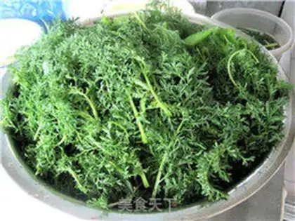 Make Wild-weed wheat-eat buns step 1