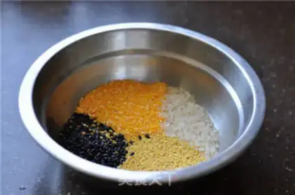 Make Four meters, five beans, six fruit porridge step 0