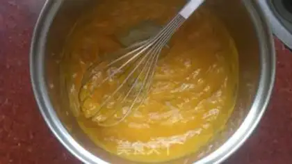 Make Eight inches of pumpkin chimes step 3