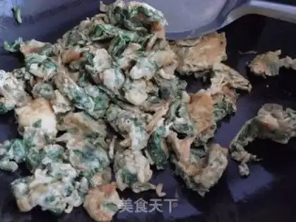 Make Fried eggs step 5