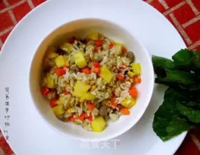 Make pineapple rice step 3