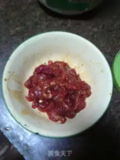 Make cucumber fried meat step 2