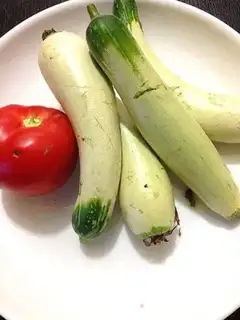 Make Tomato smelt step 0