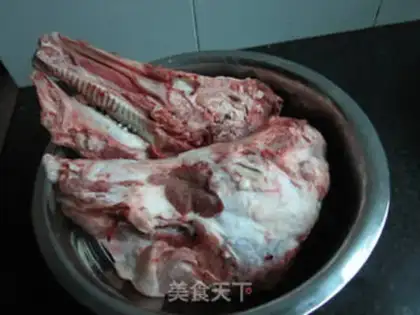 Make Piggy-head radish pot step 0