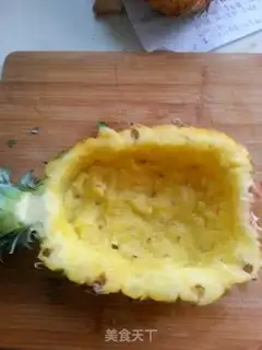 Make Pineapple rice step 2