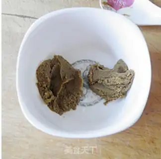 Make Hot dry noodles step 1
