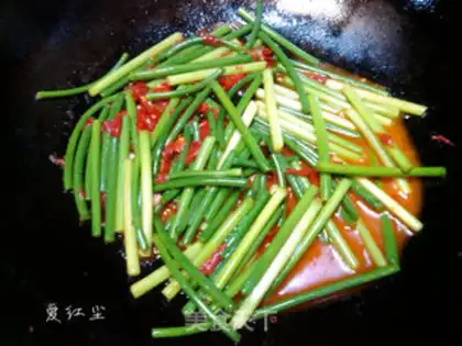 Make Garlic fried ridge step 3