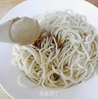 Make Hot dry noodles step 6