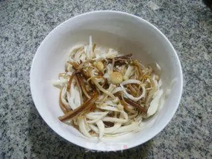 Make Gold needle mushrooms with almond mushrooms step 5