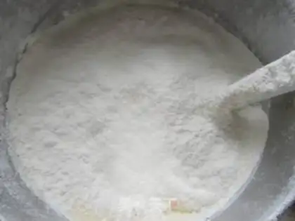 Make Easy cake step 4