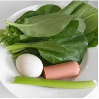 Make The green ham and rice step 0