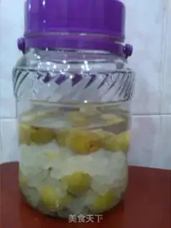 Make Blue plum wine step 4