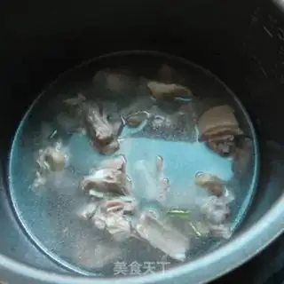 Make Clear the lamb noodles step 0