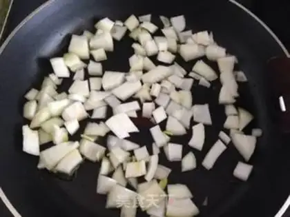 Make Fresh vegetables with pepper step 1