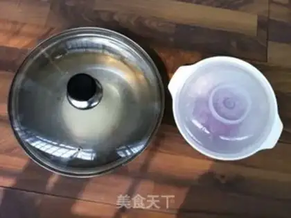 Make Potato-coloured buns step 2