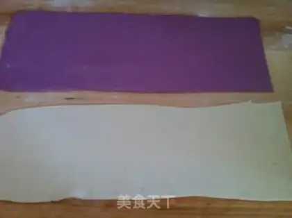 Make Potato-coloured buns step 5
