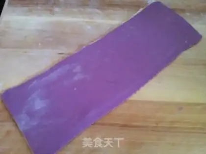 Make Potato-coloured buns step 6