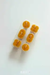 Make Mango and peach popsicles step 7