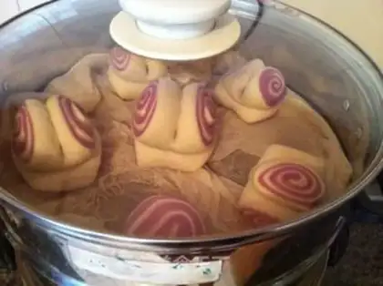 Make Potato-coloured buns step 12