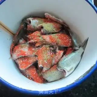 Make Sausage fish step 1