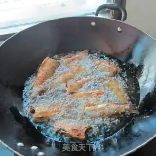 Make Sausage fish step 4