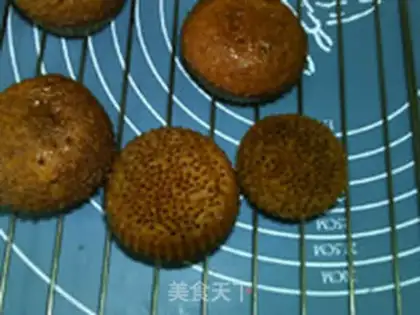 Make A hive cake step 14