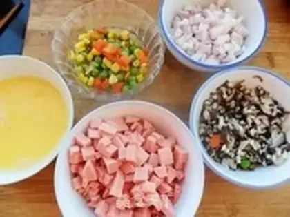 Make Sweet Jelly omelet step 0