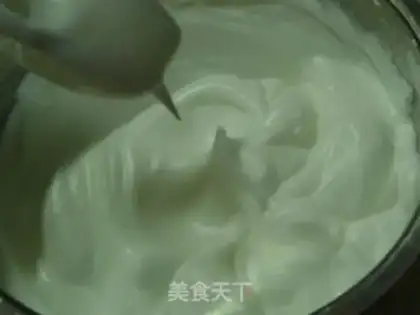 Make Peach cream cake step 3
