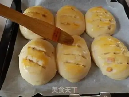 Make Onion ham and sausage bread step 16