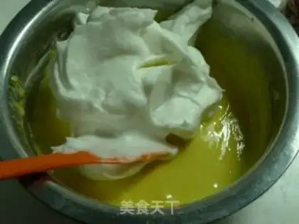 Make Peach cream cake step 4