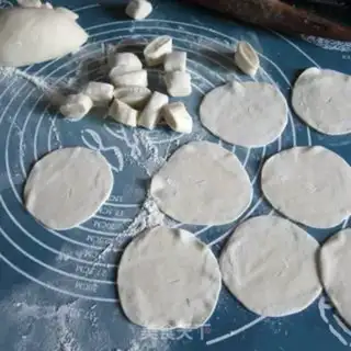 Make Eggs and pickles step 1