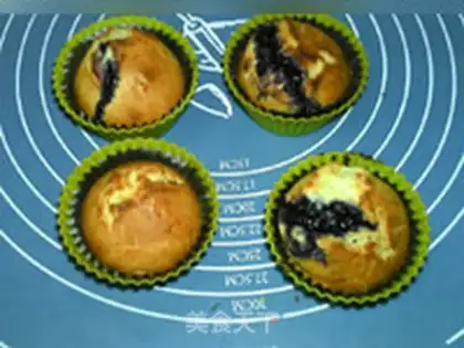 Make Blueberry jam cake step 10
