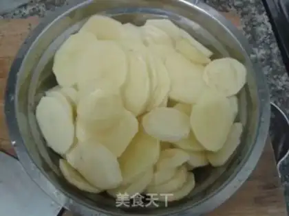 Make Pretzel potato chips step 1