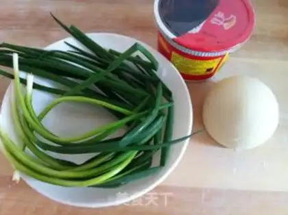 Make Onion waffles step 0