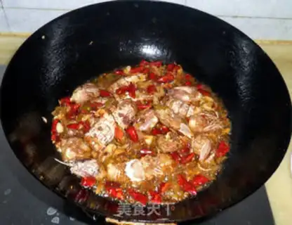 Make Spicy shrimp crawling step 7